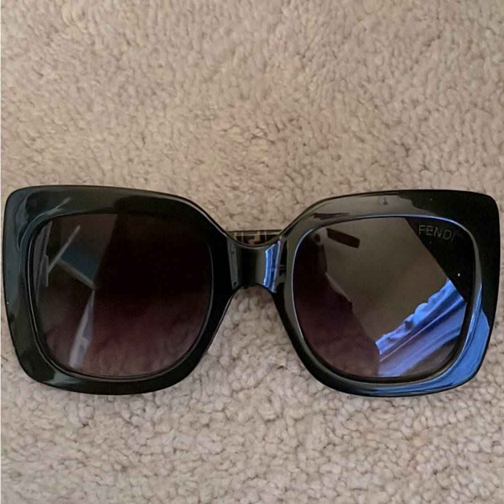 Authentic Fendi Sunglasses. Piece is firm, no low ball offers.